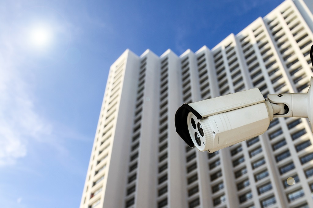 5 Benefits of Security Cameras For Your Apartment Complex